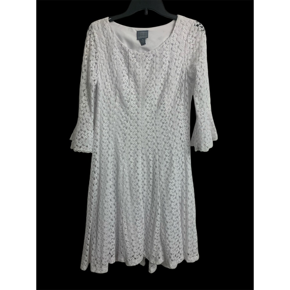Rabbit Rabbit Rabbit Designs White Floral Lace Bell Sleeve A-Line Dress Size 10